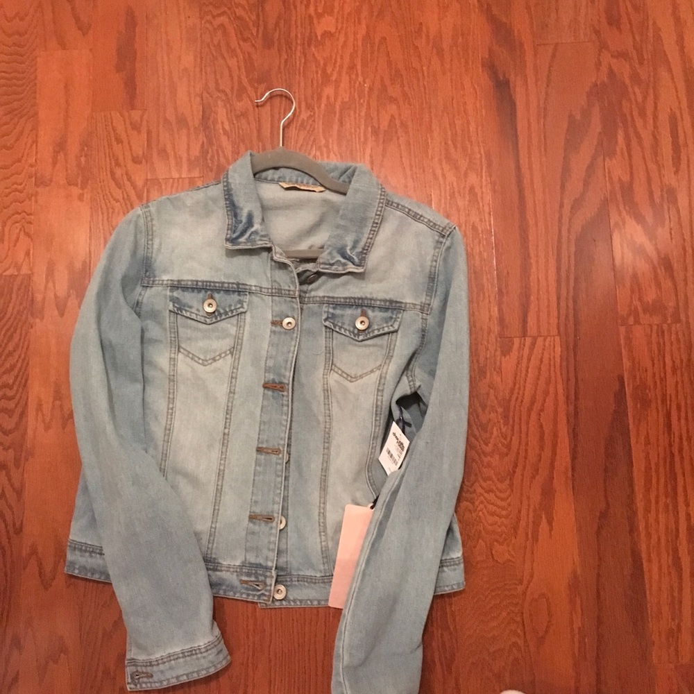 Denim Jacket NWT LG